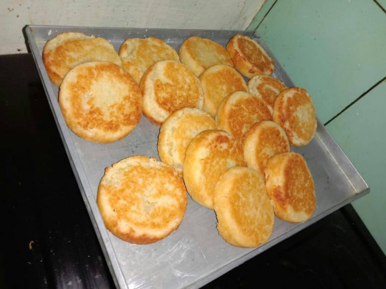 Wingko Babat by Nana Rana