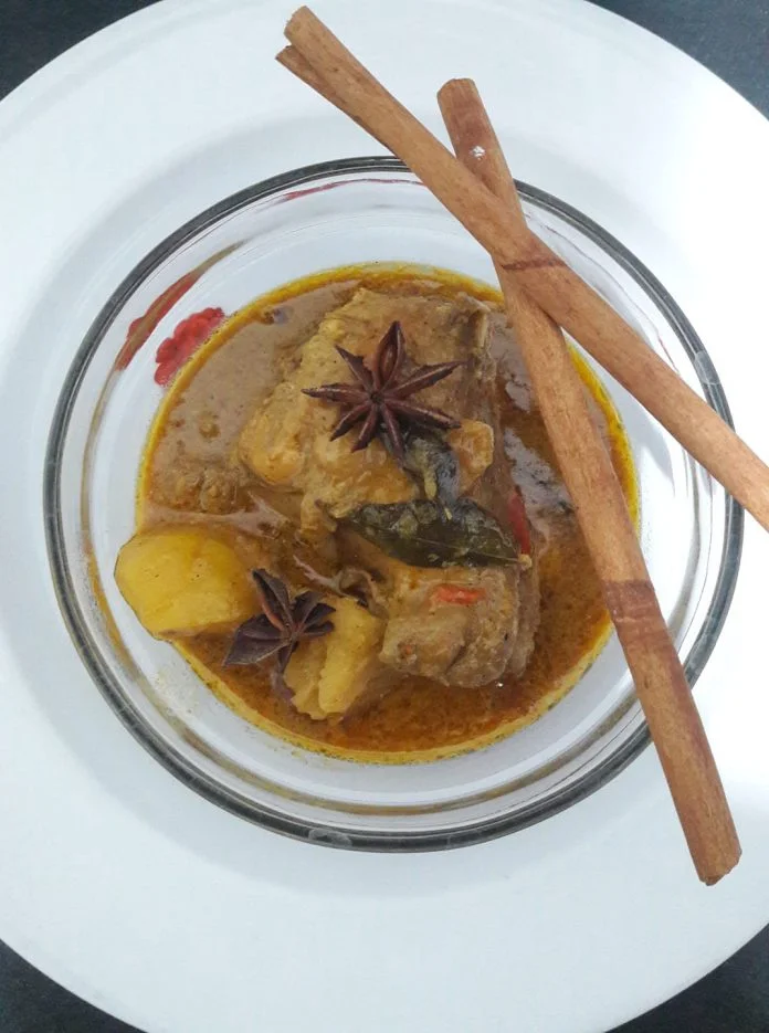 Ayam Korma ( Chicken Korma) by Nidya Putri Musaffa Ayam Korma ( Chicken Korma) by Nidya Putri Musaffa