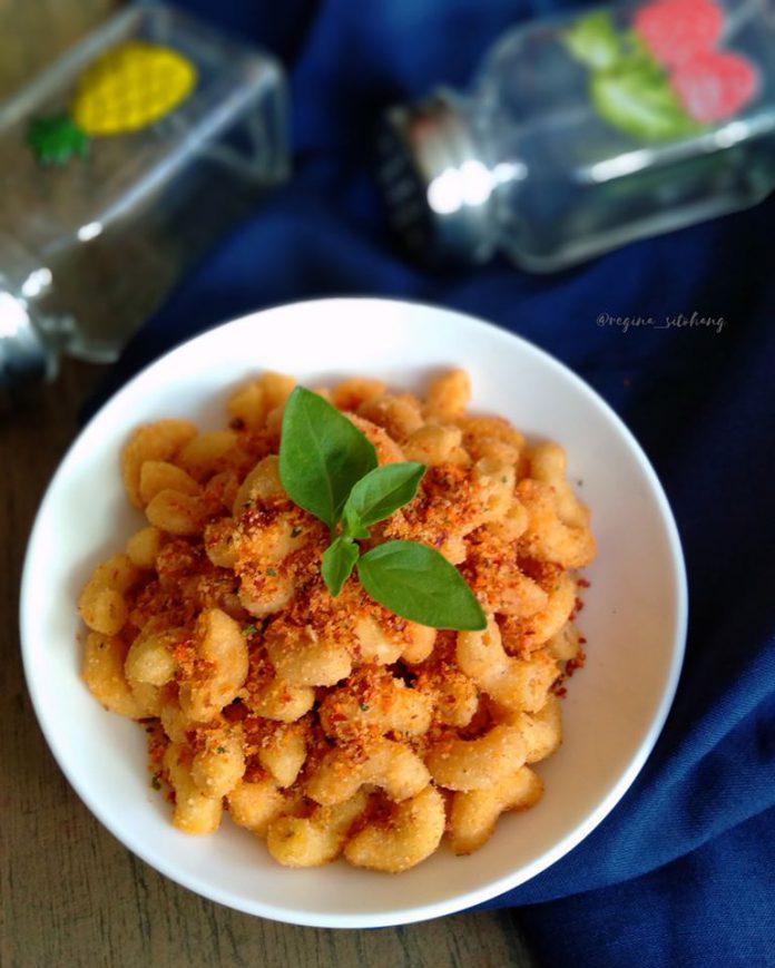 MAKARONI PEDAS MANIS by Regina MAKARONI PEDAS MANIS by Regina