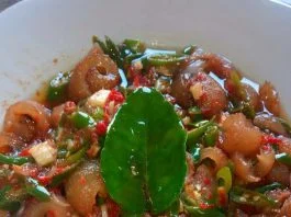 Tumis pedas kikil sapi by Anggraini