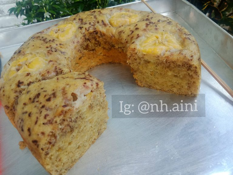 Bolu pisang kukus anti gagal tanpa mixer by Ainii