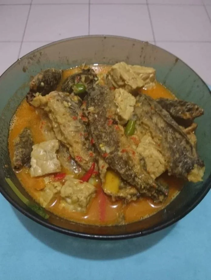 Mangut Lele by Nanda Sukesi