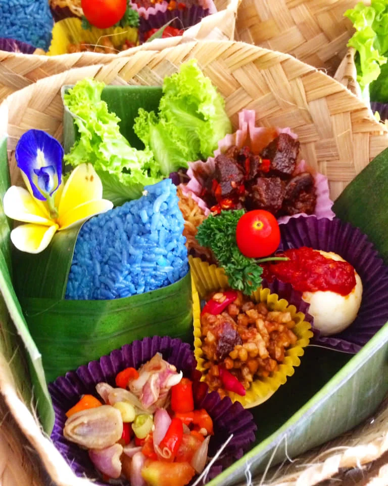 NASI BUNGA TELANG by Wita Lawin
