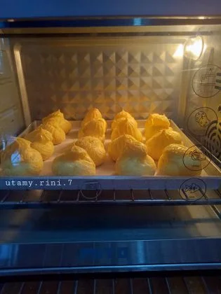 resep Soes Krim Vanilla by Rini Utami 1