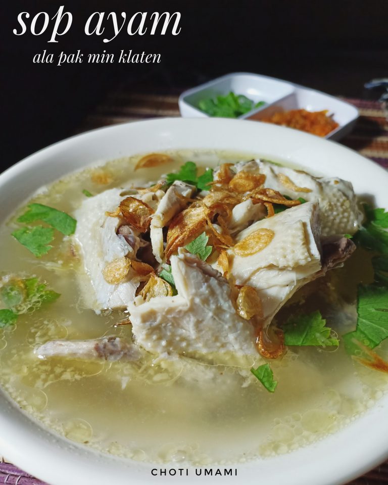 sop ayam ala pak min klaten by Choti Umami