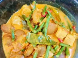 Gulai kikil by Nanda Sukesi