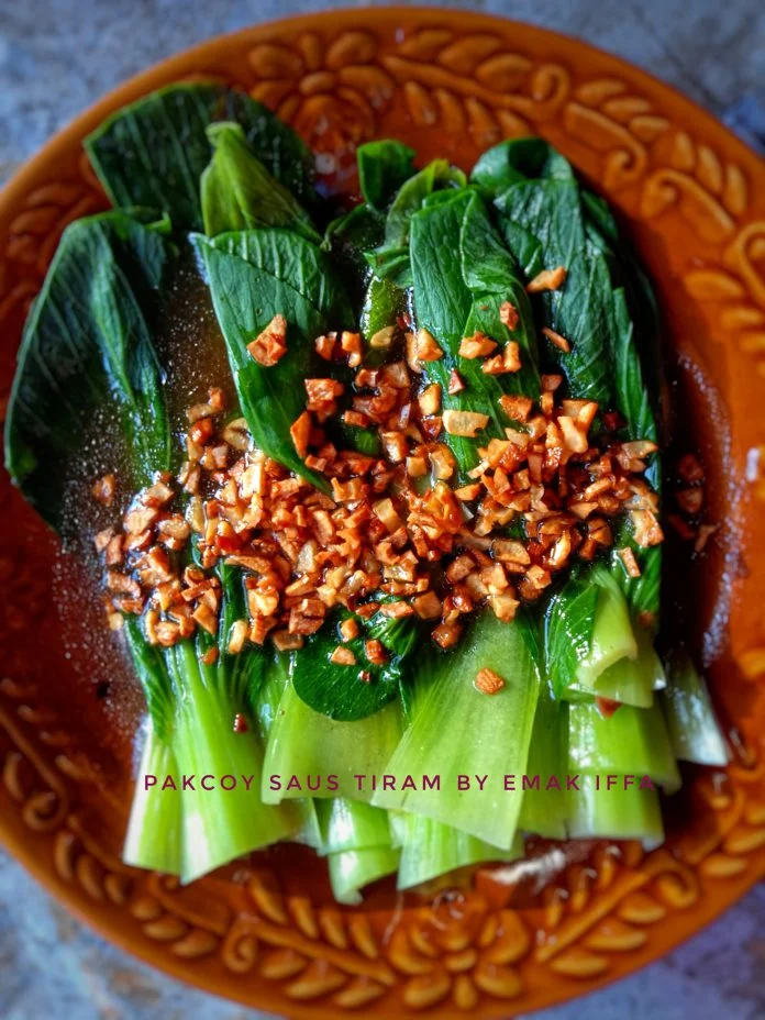 Pakcoy Saus Tiram by Tri Wahyuni Pakcoy Saus Tiram by Tri Wahyuni