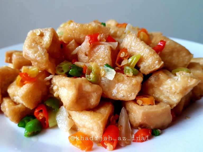 TUMIS TAHU by Khadijah Az