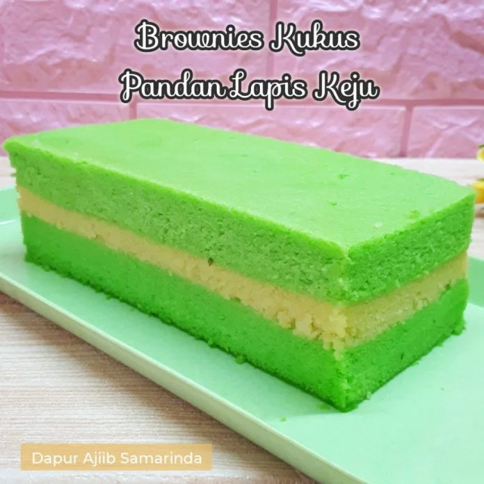 Brownies Kukus Pandan Lapis Keju by Erna Kemall