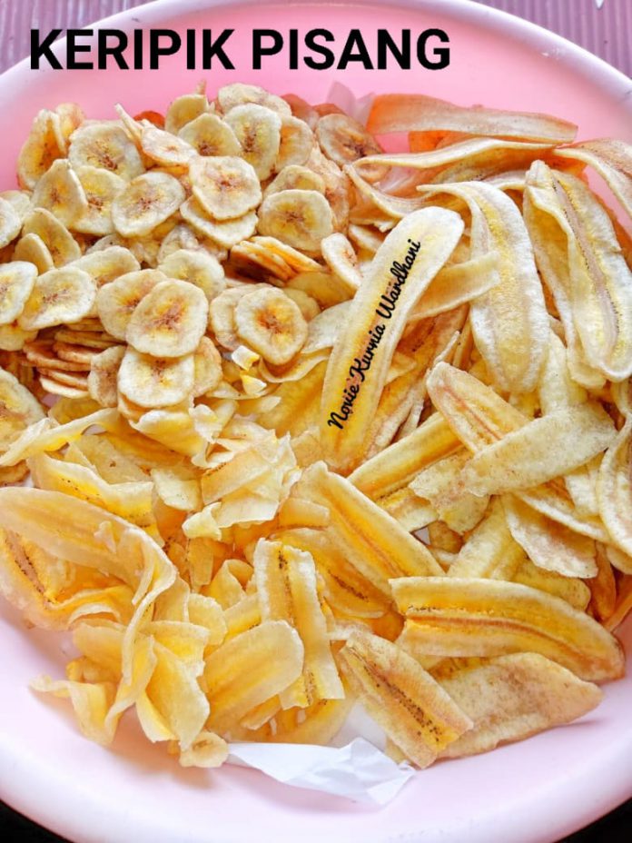 KERIPIK PISANG by Novie Kurnia Wardani