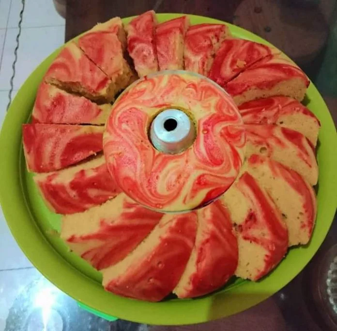 Bolu kukus Po* Ice by Nanda Sukesi