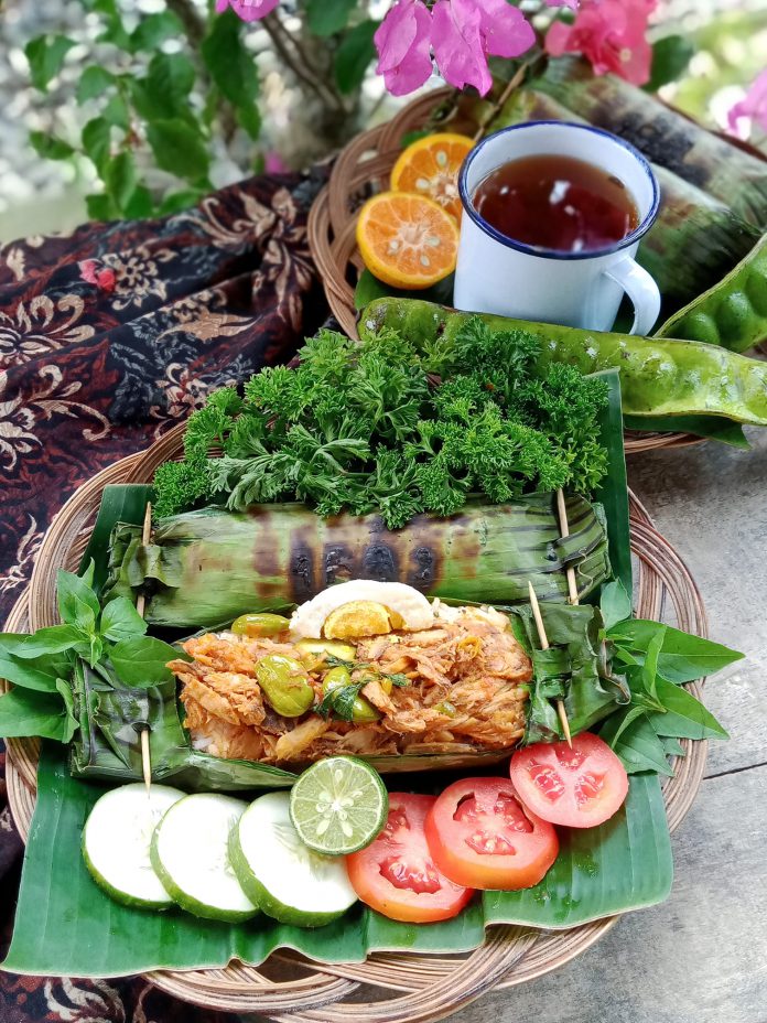 NASI BAKAR TONGKOL by Windu Dwi Jayanti