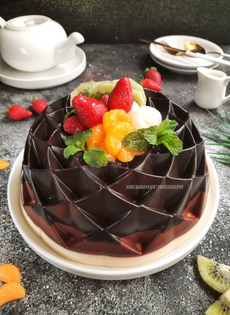 TRIPLE CHOCOLATE PUDDING by Andi Damayanti
