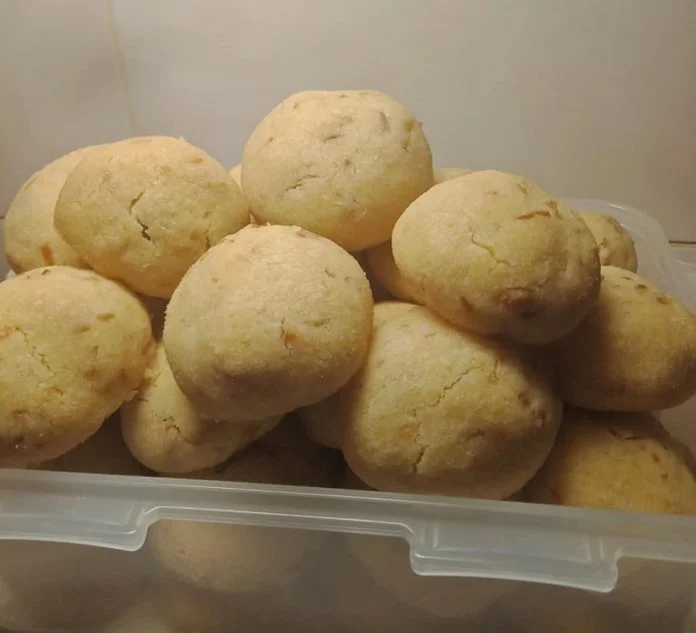 Kue Kering Brambang Goreng (Bawang Goreng) by Fitri Agustina Setyarini