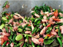 Oseng cumi asin lombok ijo by Alifah Ummu Aisyah