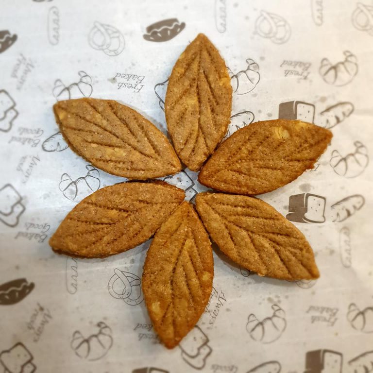 RESEP KUE KERING BANGKEK KENARI by Fentania Mak