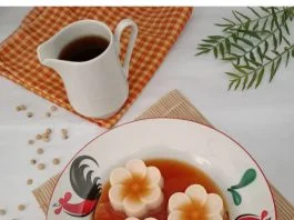 Sajian hangat di kala hujan TAUWA by Ummi Affan