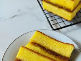 enak banget moist dan wangi BOLU LAPIS NANAS by Murniasri Sarifudin