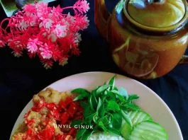 ini asli enak banget Telur Geprek by Annansya Aina 1