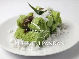 kue legendaris Kue Putu legit by Thea Al-Fatihah