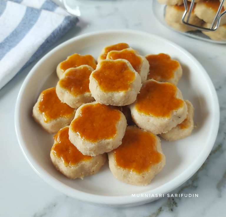 kue sederhana KUE KACANG JADUL by Murniasri Sarifudin
