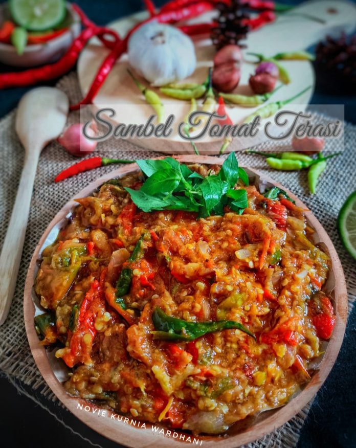 nggak pilih-pilih jodoh SAMBEL TOMAT TERASI by Novie Kurnia Wardani nggak pilih-pilih jodoh SAMBEL TOMAT TERASI by Novie Kurnia Wardani