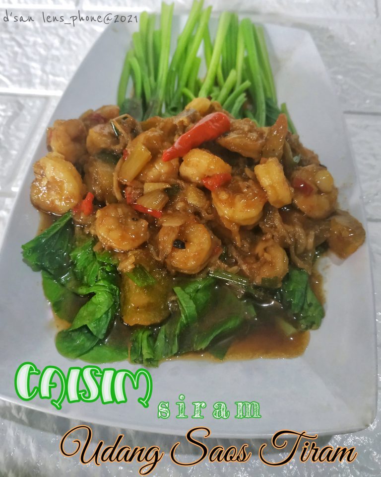 sawi caisim disiram udang oseng saos tiram by Beta Al Chasana