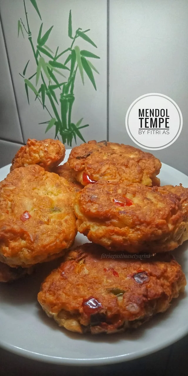 tempe kaplak/semangit buat MENDOL TEMPE by Fitri Agustina Setyarini