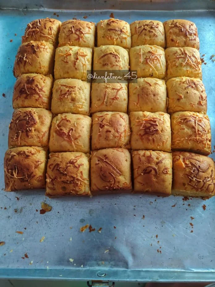 LEMBUT NGGAK BIKIN SERET bolu tape by Dianfatma 1