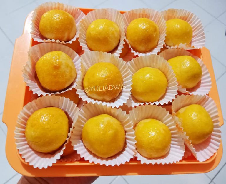 Nastarnya ngeprul enak dan nyess dilidah by Yulia Dwi S