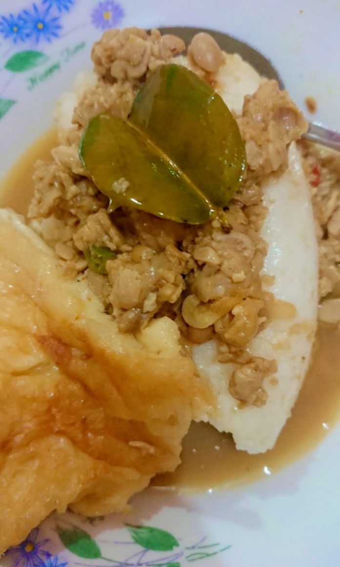 Sayur tempe semangit (jangan tempe bosok) by Nanda Sukesi