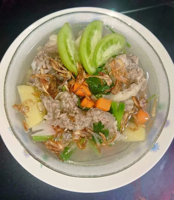 Sop tulang by Nanda Sukesi