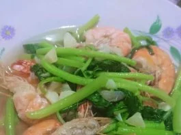 Tumis Bayam dan Udang by Nanda Sukesi