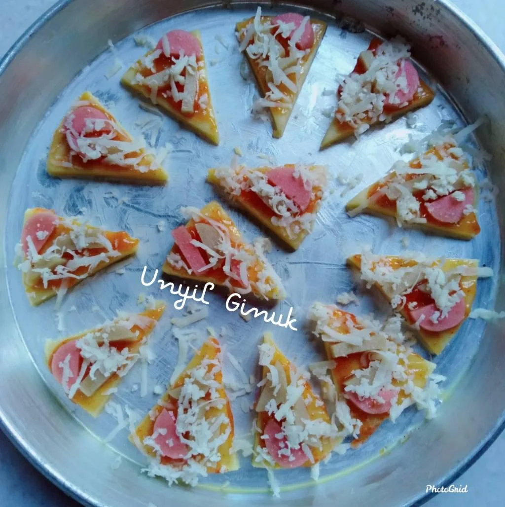 camilan Pizza Cookies by Annansya Aina 1