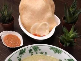 cocok untuk menu sahur Opor AYAM by Fah Umi Yasmin