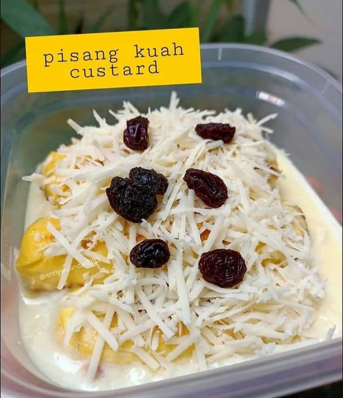 dessert simple untuk takjil Pisang Kuah Custard by Renny Wulandari
