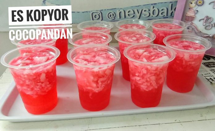 es Kopyor cocopandan untuk berbuka by Wildiyah Neila Baroroh