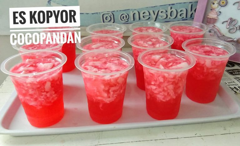 es Kopyor cocopandan untuk berbuka by Wildiyah Neila Baroroh