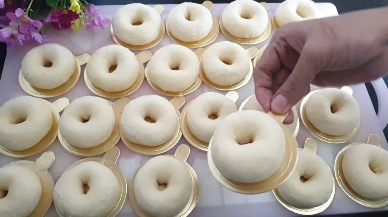 lembut dan resepnya tanpa telur Donat Nasi by Siti Hodijah