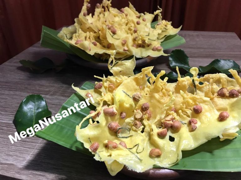 selalu menjadi primadona PEYEK KACANG TANAH by Mega Nusantari