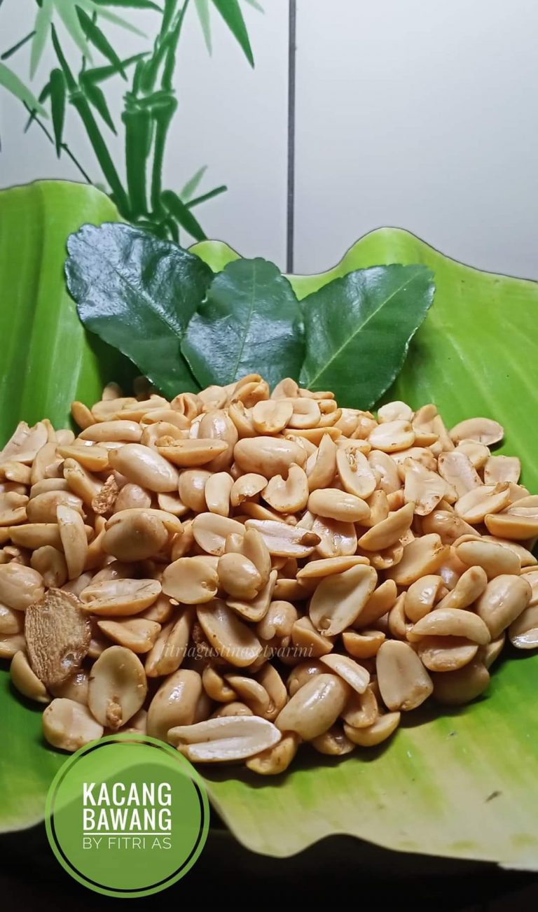 belum bisa move on KACANG BAWANG santan by Fitri Agustina Setyarini