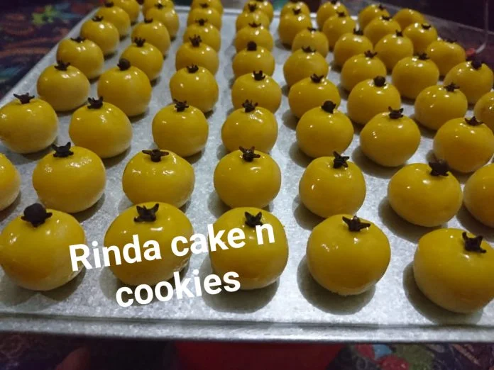 best seller jualan kue kering Nastar cengkeh