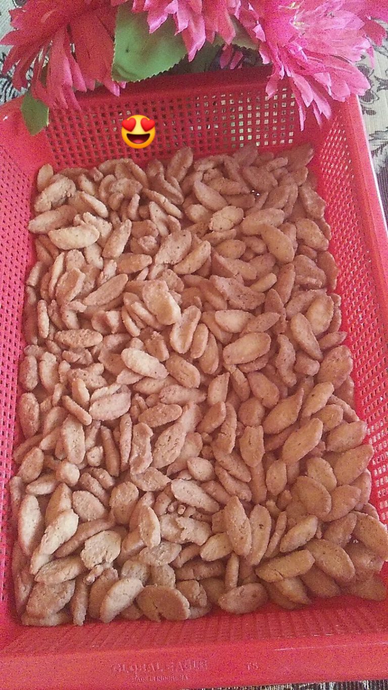 ini enak banget renyah dan manisnya pas biji ketapang by Ta Ri