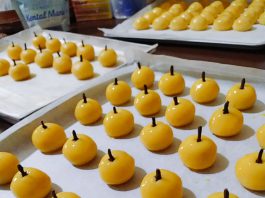 kue tiptop atau NASTAR by Nita Andriani