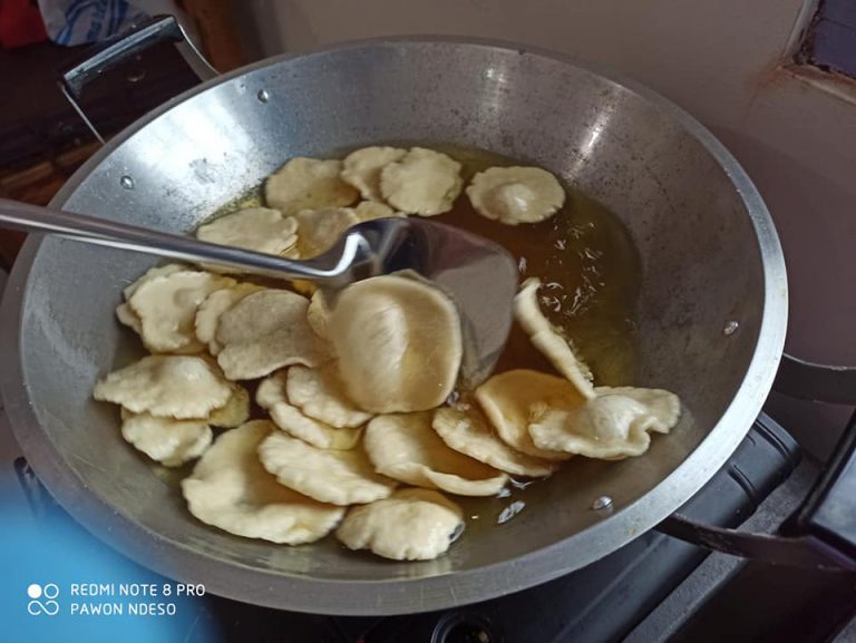 EMPING TUNA by Afrillya Lya Lilysari