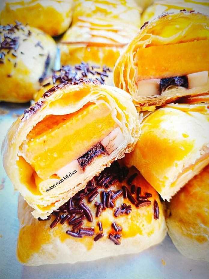 resep bolen yang pas BOLEN PISANG No Korsvet by Franziestca Cah'ayu 1