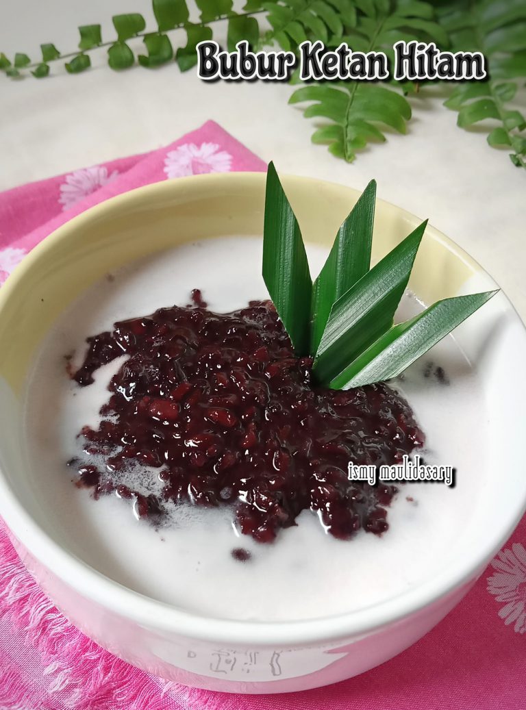 Bubur Ketan Hitam by Ismy Maulidasary