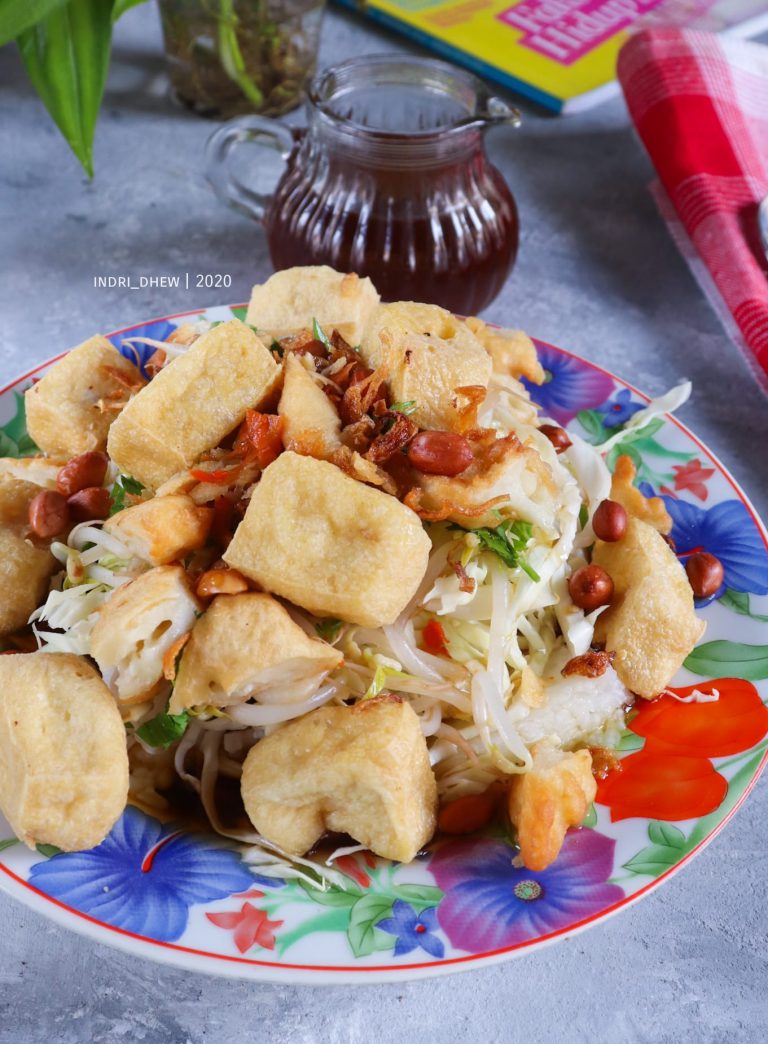 TAHU CAMPUR khas Salatiga by Indri Dhewayanti