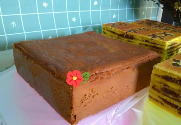 kue sultannya orang Palembang kue 8 jam by Ana Vidy