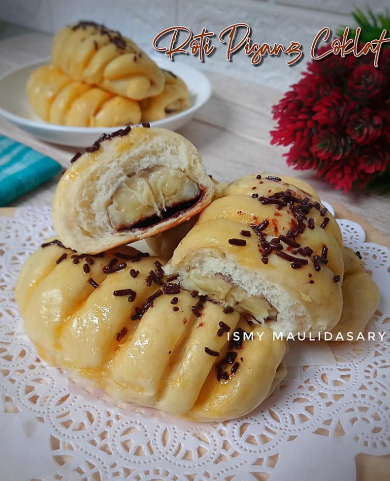 ini lembut banget Roti Pisang Coklat by Ismy Maulidasary
